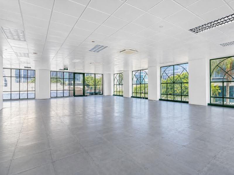 High Ceiling Office/Aesthetic Clinic/Commercial School Space @ Robertson Quay | Ample Light, Orchard / River Valley, 5,113 sqft, Other Retail For Rent, by Sean Pang, 500248800 - Interior - CommercialGuru.com.sg
