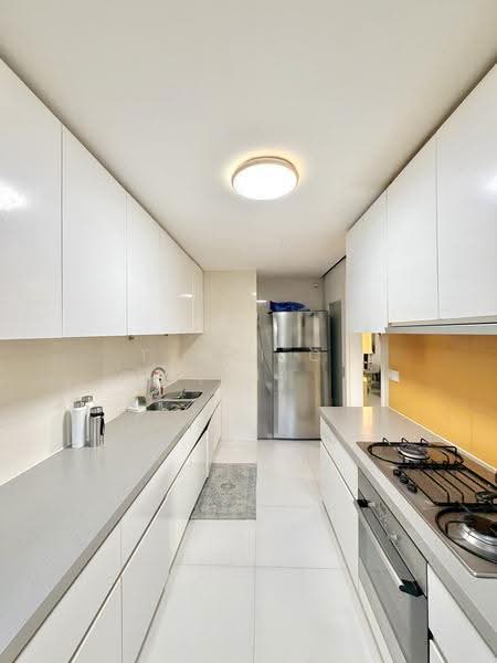 The Interlace, 196 Depot Road, Harbourfront / Telok Blangah, 3 Bedrooms, 2,024 sqft, Condominium For Rent, by TJHAI C. (TJ), 500248803 - Kitchen - PropertyGuru.com.sg