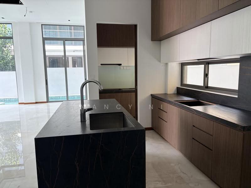 East Coast Avenue, East Coast / Marine Parade, 5 Bedrooms, 5,880 sqft, Terraced House For Rent, by Nancy Ni, 500248809 - Kitchen - PropertyGuru.com.sg