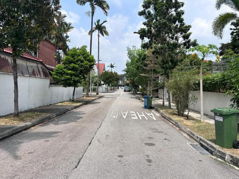 Serangoon Garden Single Storey House, Hougang / Punggol / Sengkang, 3 Bedrooms, 1,000 sqft, Semi-Detached House For Sale, by Vincent Wong 黄道平, 500248849 - Exterior - PropertyGuru.com.sg
