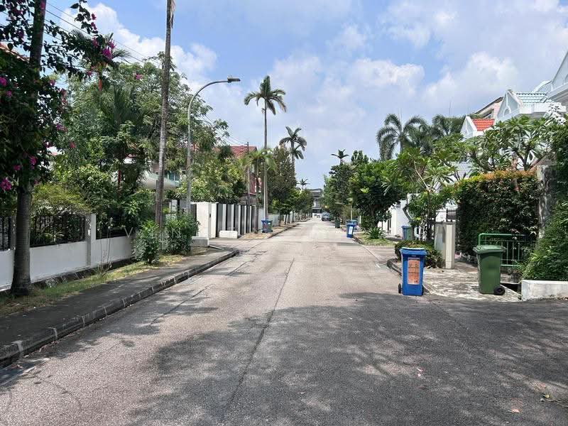 Serangoon Garden Single Storey House, Hougang / Punggol / Sengkang, 3 Bedrooms, 1,000 sqft, Semi-Detached House For Sale, by Vincent Wong 黄道平, 500248849 - Exterior - PropertyGuru.com.sg