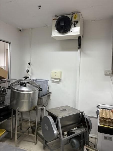 KA Foodlink, 171 Kampong Ampat, Macpherson / Potong Pasir, 2,529 sqft, Light Industrial (B1) For Rent, by William Tan 陳威誦, 500248859 - Kitchen - CommercialGuru.com.sg