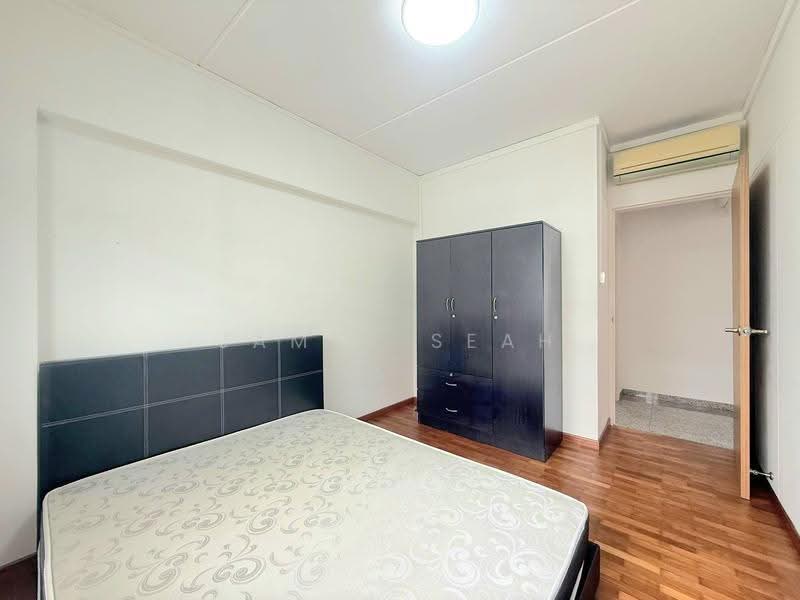 185B Rivervale Crescent, 185B Rivervale Crescent, Hougang / Punggol / Sengkang, Room Rental, 100 sqft, HDB Flat For Rent, by James Seah, 500248866 - Bedroom - PropertyGuru.com.sg