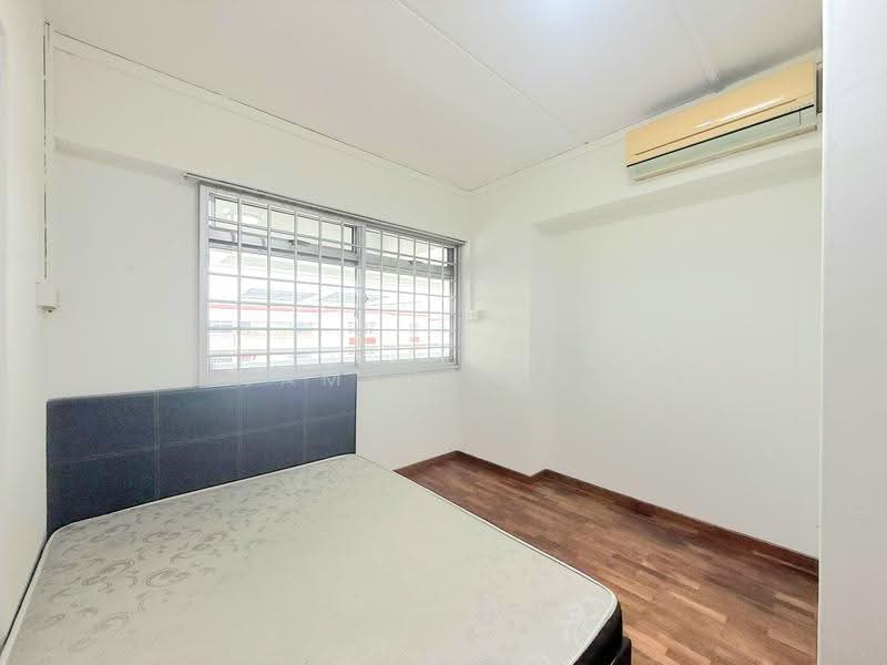 185B Rivervale Crescent, 185B Rivervale Crescent, Hougang / Punggol / Sengkang, Room Rental, 100 sqft, HDB Flat For Rent, by James Seah, 500248866 - Bedroom - PropertyGuru.com.sg