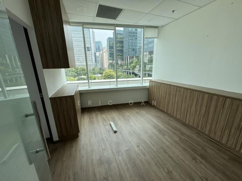 1,087 sqft, 7th floor Unit