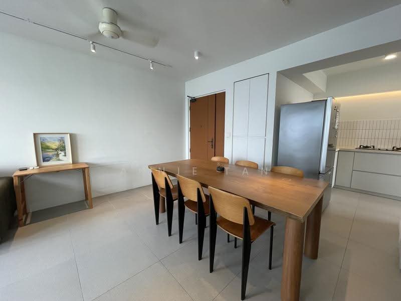 292B Bukit Batok East Avenue 6, 292B Bukit Batok East Avenue 6, Dairy Farm / Bukit Panjang / Choa Chu Kang, 3 Bedrooms, 1,001 sqft, HDB Flat For Sale, by Annie Tan, 500248887 - Dining Room - PropertyGuru.com.sg