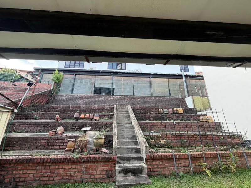 64 JALAN GIRANG, 64, Macpherson / Potong Pasir, 4 Bedrooms, 2,000 sqft, Semi-Detached House For Sale, by Germaine Teo, 500248892 - PropertyGuru.com.sg
