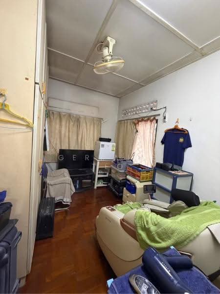 64 JALAN GIRANG, 64, Macpherson / Potong Pasir, 4 Bedrooms, 2,000 sqft, Semi-Detached House For Sale, by Germaine Teo, 500248892 - PropertyGuru.com.sg