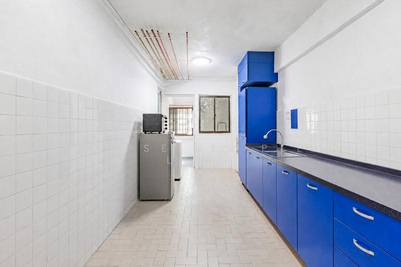 435 Jurong West Street 42, 435 Jurong West Street 42, Boon Lay / Jurong / Tuas, 3 Bedrooms, 1,184 sqft, HDB Flat For Sale, by Warren Chan, 500248895 - Kitchen - PropertyGuru.com.sg