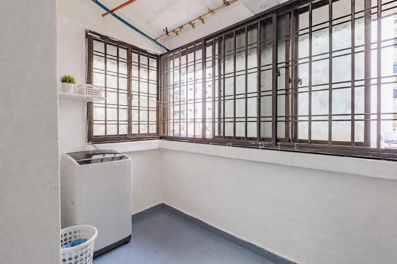 435 Jurong West Street 42, 435 Jurong West Street 42, Boon Lay / Jurong / Tuas, 3 Bedrooms, 1,184 sqft, HDB Flat For Sale, by Warren Chan, 500248895 - Balcony - PropertyGuru.com.sg