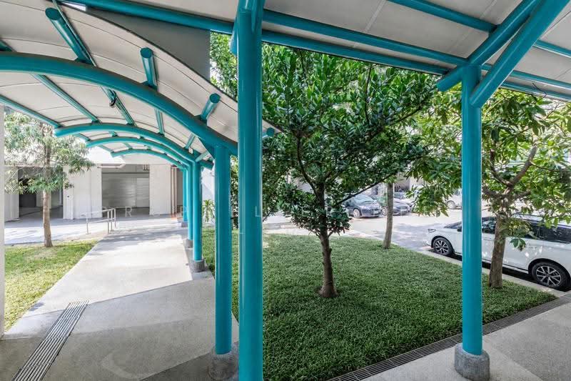 435 Jurong West Street 42, 435 Jurong West Street 42, Boon Lay / Jurong / Tuas, 3 Bedrooms, 1,184 sqft, HDB Flat For Sale, by Warren Chan, 500248895 - Exterior - PropertyGuru.com.sg