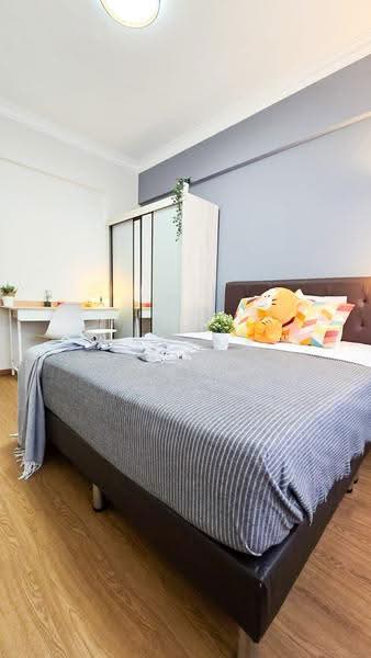 Sunbird View, 189A Sunbird Road, Bedok / Upper East Coast, Room Rental, 200 sqft, Walk-up Apartment For Rent, by Wehome Co-Living, 500248897 - Deluxe Queen Room - PropertyGuru.com.sg
