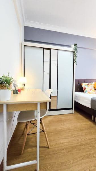 Sunbird View, 189A Sunbird Road, Bedok / Upper East Coast, Room Rental, 200 sqft, Walk-up Apartment For Rent, by Wehome Co-Living, 500248897 - Deluxe Queen Room - PropertyGuru.com.sg