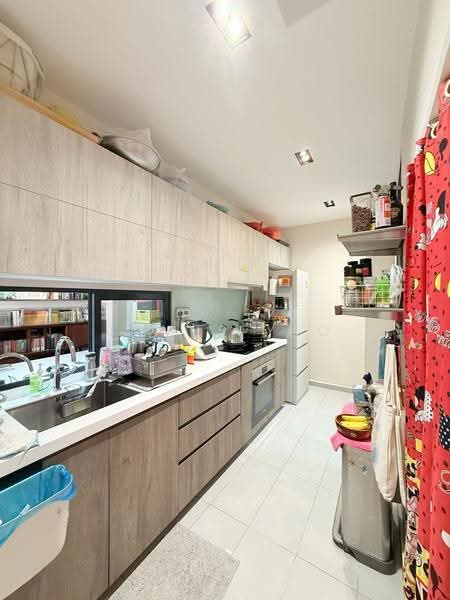 Uptown @ Farrer, 2 Perumal Road Singapore, Farrer Park / Serangoon Rd, 3 Bedrooms, 1,292 sqft, Condominium For Sale, by James Yeo, 500248898 - Kitchen - PropertyGuru.com.sg