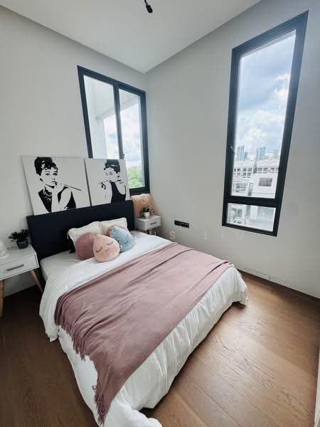 10 Evelyn, 10 Evelyn Road, Newton / Novena, 3 Bedrooms, 1,410 sqft, Condominium For Sale, by Marcus Liu, 500248900 - Bedroom - PropertyGuru.com.sg