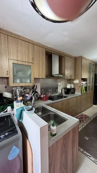 235 Serangoon Avenue 3, 235 Serangoon Avenue 3, Hougang / Punggol / Sengkang, 3 Bedrooms, 1,130 sqft, HDB Flat For Sale, by Muhammad Al-Khair, 500248902 - Kitchen - PropertyGuru.com.sg