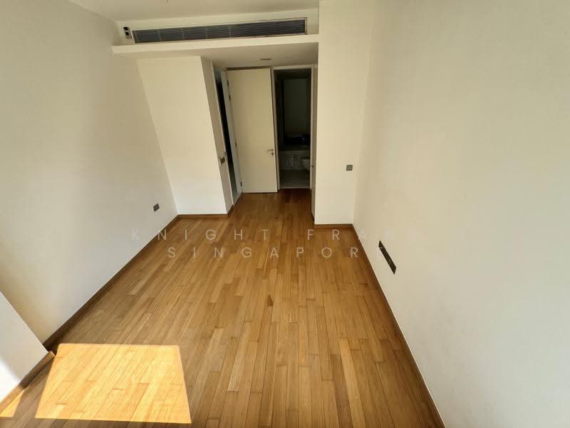 Marina Collection, 17 Cove Drive, Harbourfront / Telok Blangah, 3 Bedrooms, 2,099 sqft, Condominium For Sale, by GWEN LIM, 500248916 - Interior - PropertyGuru.com.sg