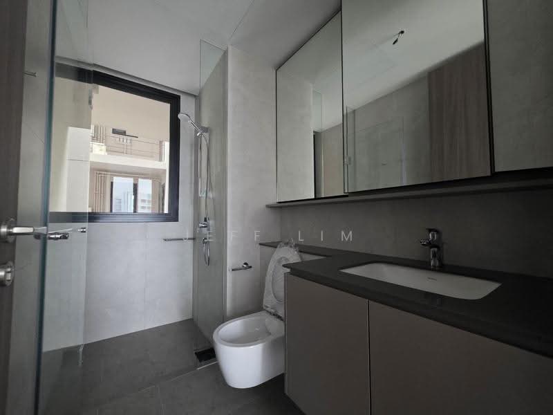 Norwood Grand, Admiralty / Woodlands, 4 Bedrooms, 1,313 sqft, Condominium For Rent, by Jeff Lim, 500248919 - Bathroom - PropertyGuru.com.sg