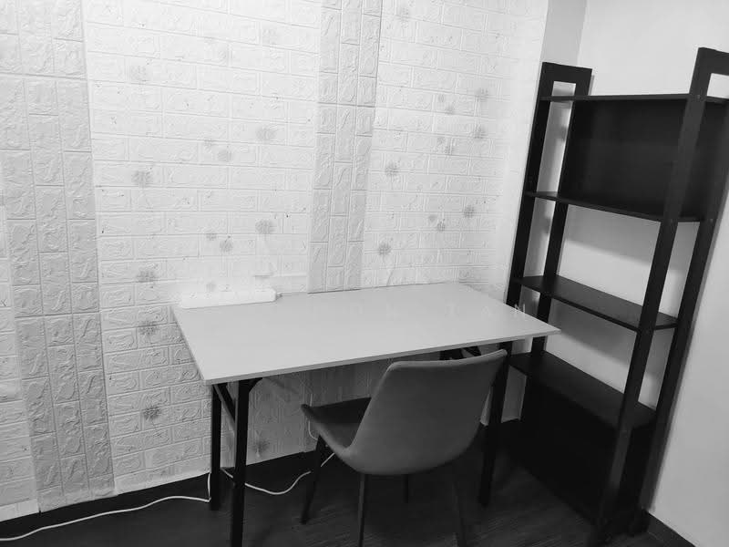 652 Jurong West Street 61, 652 Jurong West Street 61, Boon Lay / Jurong / Tuas, Room Rental, 100 sqft, HDB Flat For Rent, by Brandon Tan, 500248921 - Study - PropertyGuru.com.sg