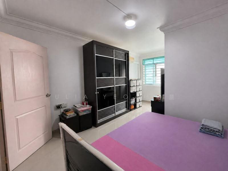 871 Tampines Street 84, 871 Tampines Street 84, Pasir Ris / Tampines, 3 Bedrooms, 1,119 sqft, HDB Flat For Sale, by Julia Yeo 杨舒慧, 500248926 - Bedroom - PropertyGuru.com.sg