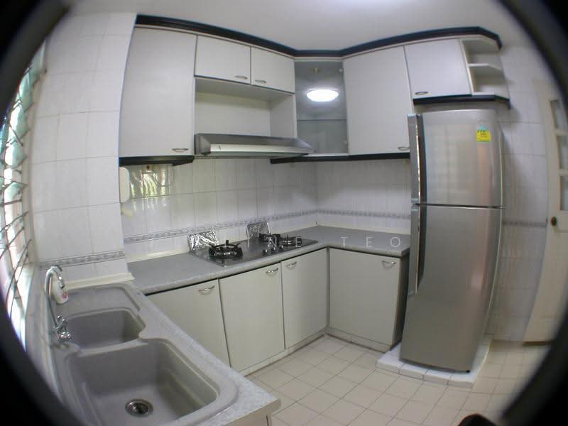 Avila Gardens, 11 Flora Road, Changi Airport / Changi Village, 3 Bedrooms, 1,302 sqft, Condominium For Rent, by Jasline Teo, 500248928 - Kitchen - PropertyGuru.com.sg