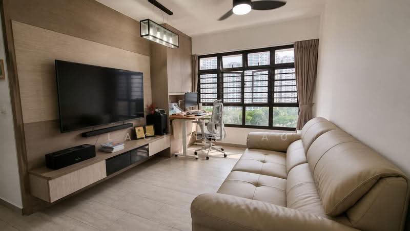 407A Fernvale Road, 407A Fernvale Road, Seletar / Yio Chu Kang, 3 Bedrooms, 1,001 sqft, HDB Flat For Sale, by Lacilia Lau, 500248933 - Living Room - PropertyGuru.com.sg