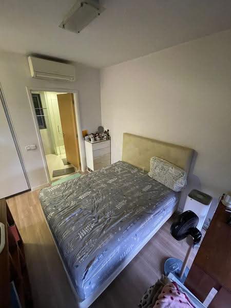The Lakefront Residences, 48 Lakeside Drive, Boon Lay / Jurong / Tuas, 3 Bedrooms, 1,001 sqft, Condominium For Sale, by Vivian Tan, 500248935 - Bedroom - PropertyGuru.com.sg