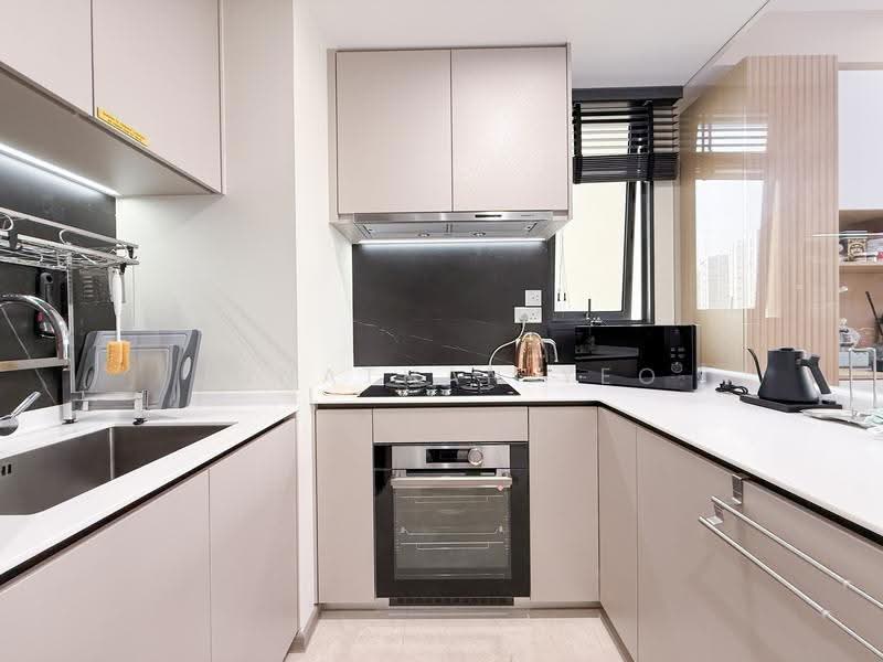 Sengkang Grand Residences, 76 Compassvale Bow, Hougang / Punggol / Sengkang, 3 Bedrooms, 936 sqft, Condominium For Sale, by Jonathan Yeo, 500248937 - Kitchen - PropertyGuru.com.sg