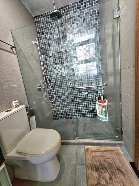 Prestige Residence, 52 Lorong G Telok Kurau, East Coast / Marine Parade, Room Rental, 90 sqft, Apartment For Rent, by Claire Chan, 500248940 - Bathroom - PropertyGuru.com.sg