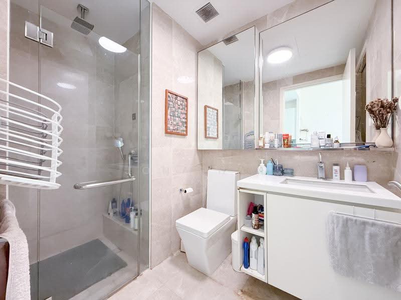 Kingsford Hillview Peak, 103 Hillview Rise, Dairy Farm / Bukit Panjang / Choa Chu Kang, 1 Bedroom, 560 sqft, Condominium For Sale, by Jonathan Yeo, 500248953 - Bathroom - PropertyGuru.com.sg