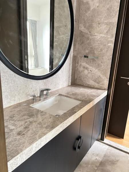 Centennia Suites, 100 Kim Seng Road, Orchard / River Valley, 4 Bedrooms, 2,260 sqft, Condominium For Rent, by Andreas Chang Shin Ae, 500248962 - Bathroom - PropertyGuru.com.sg