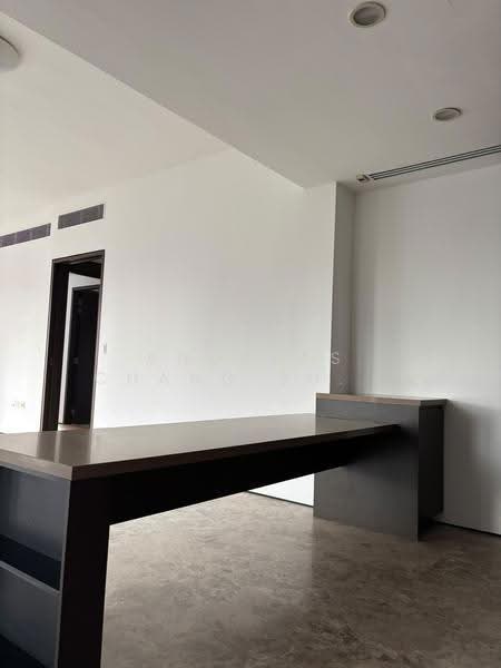 Centennia Suites, 100 Kim Seng Road, Orchard / River Valley, 4 Bedrooms, 2,260 sqft, Condominium For Rent, by Andreas Chang Shin Ae, 500248962 - Interior - PropertyGuru.com.sg