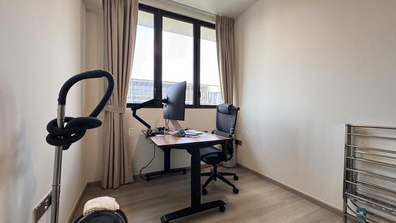 Dairy Farm Residences, 8 Dairy Farm Lane, Dairy Farm / Bukit Panjang / Choa Chu Kang, 2 Bedrooms, 764 sqft, Condominium For Sale, by Eric Yeo, 500248964 - Study - PropertyGuru.com.sg