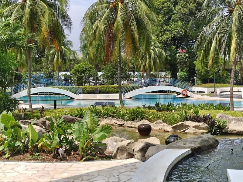 Harbour View Towers, 21 Telok Blangah Drive, Harbourfront / Telok Blangah, 3 Bedrooms, 1,206 sqft, Condominium For Rent, by Simon Chuah, 500248971 - Pool - PropertyGuru.com.sg