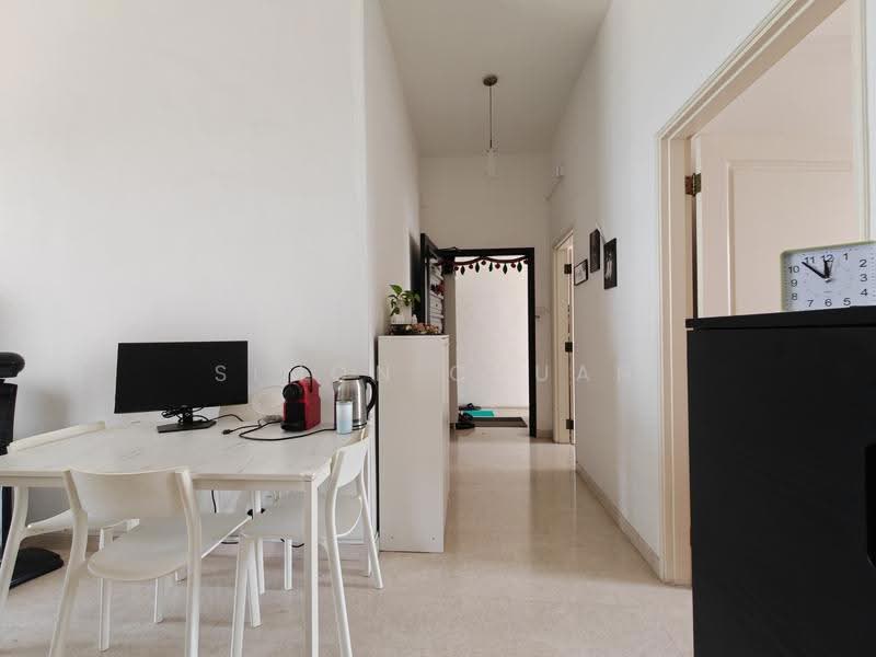 Harbour View Towers, 21 Telok Blangah Drive, Harbourfront / Telok Blangah, 3 Bedrooms, 1,206 sqft, Condominium For Rent, by Simon Chuah, 500248971 - Interior - PropertyGuru.com.sg
