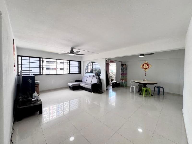 52 Teban Gardens Road, 52 52, Boon Lay / Jurong / Tuas, 3 Bedrooms, 1,302 sqft, HDB Flat For Sale, by Phoebe Ang, 500248972 - PropertyGuru.com.sg
