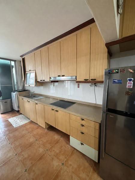 Yong Seng Estate, Jalan Senang, Eunos / Geylang / Paya Lebar, 5 Bedrooms, 4,500 sqft, Terraced House For Sale, by Chris Ooi, 500248981 - Kitchen - PropertyGuru.com.sg