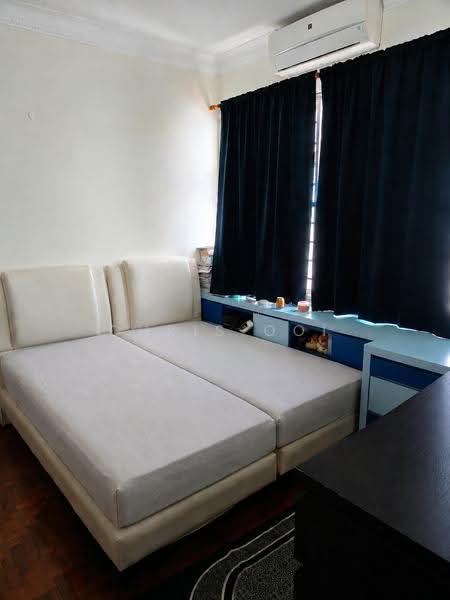 Yong Seng Estate, Jalan Senang, Eunos / Geylang / Paya Lebar, 5 Bedrooms, 4,500 sqft, Terraced House For Sale, by Chris Ooi, 500248981 - Bedroom - PropertyGuru.com.sg