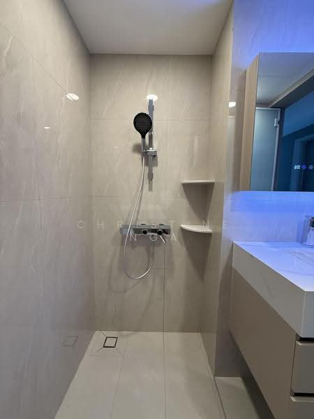 Regent Grove, 50 Choa Chu Kang North 7, Dairy Farm / Bukit Panjang / Choa Chu Kang, Room Rental, 100 sqft, Condominium For Rent, by Christine Nga, 500248985 - Bathroom - PropertyGuru.com.sg