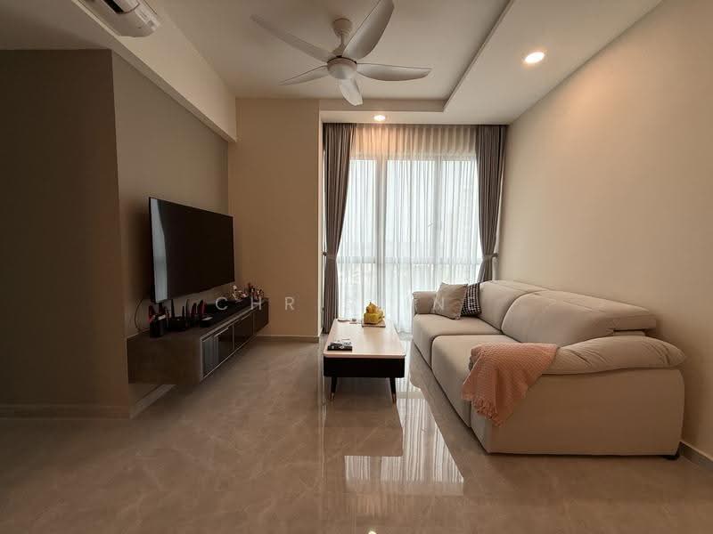Regent Grove, 50 Choa Chu Kang North 7, Dairy Farm / Bukit Panjang / Choa Chu Kang, Room Rental, 100 sqft, Condominium For Rent, by Christine Nga, 500248985 - Living Room - PropertyGuru.com.sg