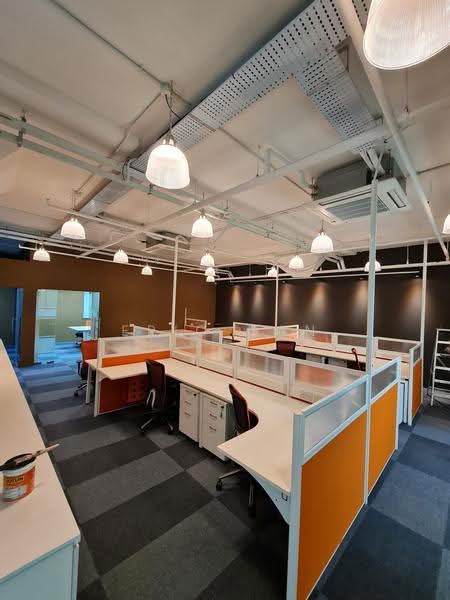 EPL Building, 1100 Lower Delta Road, Alexandra / Commonwealth, 2,700 sqft, Light Industrial (B1) For Rent, by Eric Gan, 500248989 - 2,700 sqft, 3rd floor Unit - CommercialGuru.com.sg