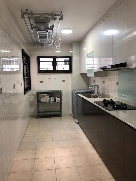 184B Rivervale Crescent, 184B Rivervale Crescent, Hougang / Punggol / Sengkang, 3 Bedrooms, 1,184 sqft, HDB Flat For Rent, by Nicole Ng, 500248993 - Kitchen - PropertyGuru.com.sg