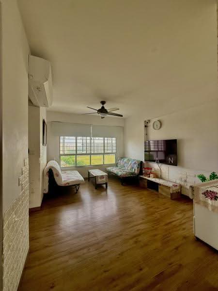 221A Sumang Lane, 221A Sumang Lane, Hougang / Punggol / Sengkang, 2 Bedrooms, 732 sqft, HDB Flat For Sale, by Miza Mazlan, 500248998 - Living Room - PropertyGuru.com.sg