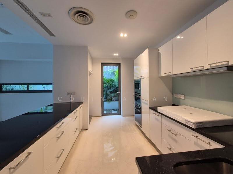 Holland Semi Detach for Sale, 22A, Tanglin / Holland / Bukit Timah, 7 Bedrooms, 4,500 sqft, Semi-Detached House For Sale, by Corinna Tan, 500249022 - PropertyGuru.com.sg