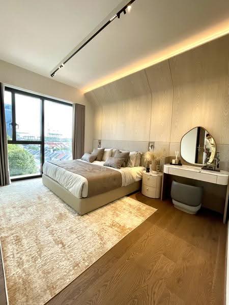 Terra Hill, 22 Yew Siang Road, Buona Vista / West Coast / Clementi New Town, 4 Bedrooms, 1,851 sqft, Condominium For Sale, by Jason Chew, 500249026 - Spacious Master Bedroom with a View! - PropertyGuru.com.sg