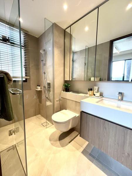 Terra Hill, 22 Yew Siang Road, Buona Vista / West Coast / Clementi New Town, 4 Bedrooms, 1,851 sqft, Condominium For Sale, by Jason Chew, 500249026 - Bathroom - PropertyGuru.com.sg