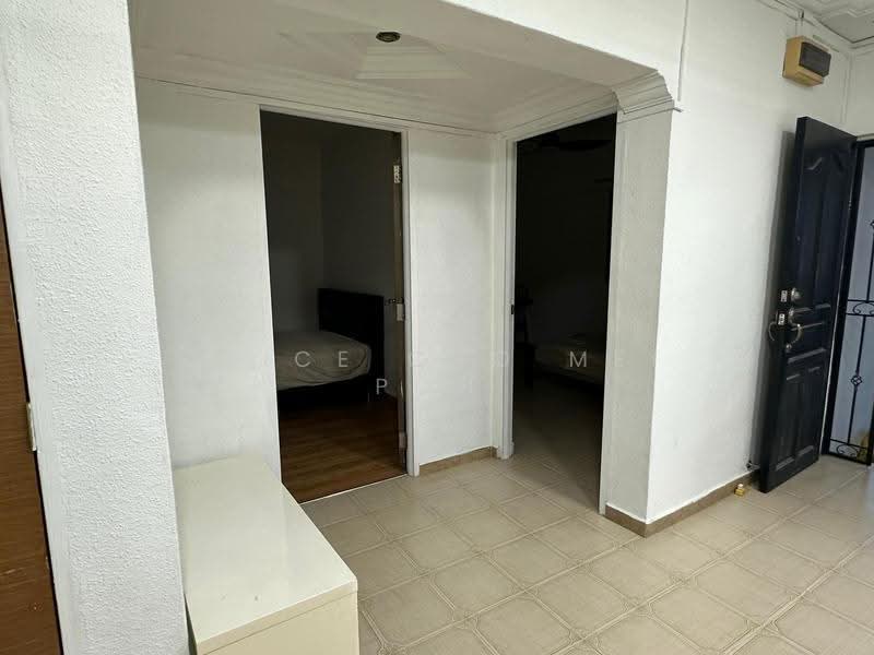 112 Bukit Purmei Road, 112 Bukit Purmei Road, Harbourfront / Telok Blangah, 2 Bedrooms, 818 sqft, HDB Flat For Rent, by Alice Cho Mei Poh, 500249027 - Bedroom - PropertyGuru.com.sg