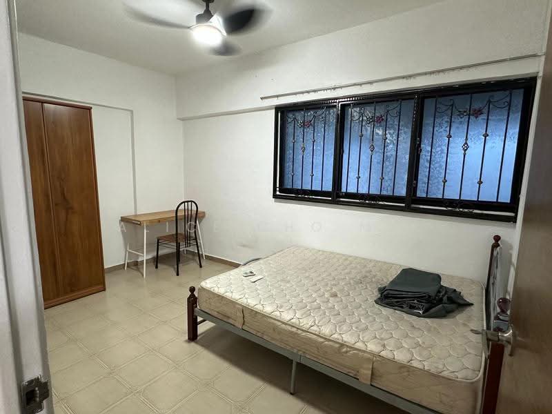 112 Bukit Purmei Road, 112 Bukit Purmei Road, Harbourfront / Telok Blangah, 2 Bedrooms, 818 sqft, HDB Flat For Rent, by Alice Cho Mei Poh, 500249027 - Bedroom - PropertyGuru.com.sg