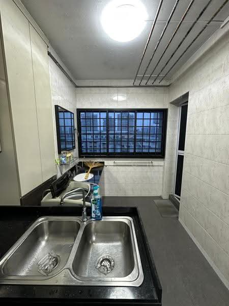 112 Bukit Purmei Road, 112 Bukit Purmei Road, Harbourfront / Telok Blangah, 2 Bedrooms, 818 sqft, HDB Flat For Rent, by Alice Cho Mei Poh, 500249027 - Kitchen - PropertyGuru.com.sg