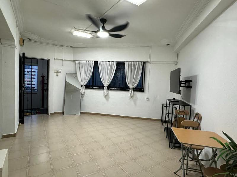 112 Bukit Purmei Road, 112 Bukit Purmei Road, Harbourfront / Telok Blangah, 2 Bedrooms, 818 sqft, HDB Flat For Rent, by Alice Cho Mei Poh, 500249027 - Living Room - PropertyGuru.com.sg